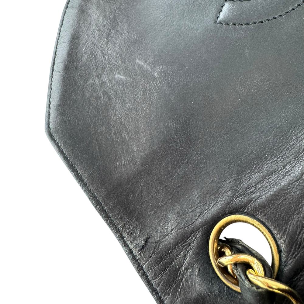 Chanel Vintage Round Flap Matelasse Shoulder Bag - Picture 14 of 16